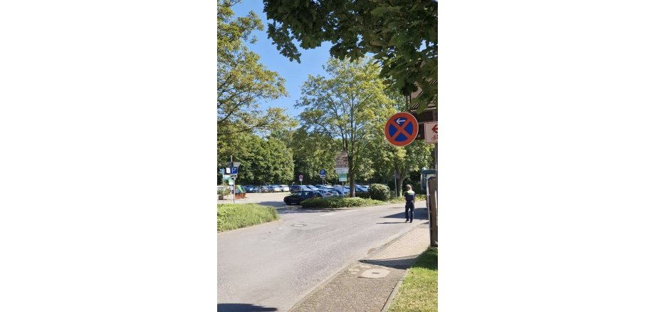 Bild von der Parkplatzeinfahrt Bergerstraße